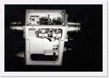 File0030 * Amplificatore a bassissimo rumore, progettato nel 1976, che precedeva, ottimizzandola, una delle piu�recenti versioni di ricevitore radioastronomico a transistor per la Croce del Nord. Con un singolo stadio neutralizzato e risonatori con linee coassiali si ottengono 20 dB di guadagno e 85K di temperatura di rumore. Un ottimo risultato per la fine anni �70. Il progetto fu pubblicato e premiato da una rivista internazionale (Elettronic Engineering, April 1978).  (Tomassetti).   * Amplificatore a bassissimo rumore, progettato nel 1976, che precedeva, ottimizzandola, una delle piu�recenti versioni di ricevitore radioastronomico a transistor per la Croce del Nord. Con un singolo stadio neutralizzato e risonatori con linee coassiali si ottengono 20 dB di guadagno e 85K di temperatura di rumore. Un ottimo risultato per la fine anni �70. Il progetto fu pubblicato e premiato da una rivista internazionale (Elettronic Engineering, April 1978).  (Tomassetti).   * 1680 x 1168 * (137KB)