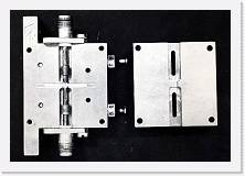 File0033 * Prototipo di preamplificatore  d�antenna criogenico per banda K . La foto mostra il dispositivo usato a 22.2  GHz  per  la ricezione radioastronomica sulla riga del vapor d�acqua.  
La realizzazione coassiale di amplificatori a bassissimo rumore per microonde, inventata nel nostro Istituto, fu duplicata in tutto il mondo ma particolarmente negli USA ( e.g. VLA New Mexico).
(idea di Tomassetti, realizzazione meccanica di Magaroli, contributo scientifico di Ambrosiani e Sinigaglia). 
 * Prototipo di preamplificatore  d�antenna criogenico per banda K . La foto mostra il dispositivo usato a 22.2  GHz  per  la ricezione radioastronomica sulla riga del vapor d�acqua.  
La realizzazione coassiale di amplificatori a bassissimo rumore per microonde, inventata nel nostro Istituto, fu duplicata in tutto il mondo ma particolarmente negli USA ( e.g. VLA New Mexico).
(idea di Tomassetti, realizzazione meccanica di Magaroli, contributo scientifico di Ambrosiani e Sinigaglia). 
 * 1732 x 1197 * (179KB)