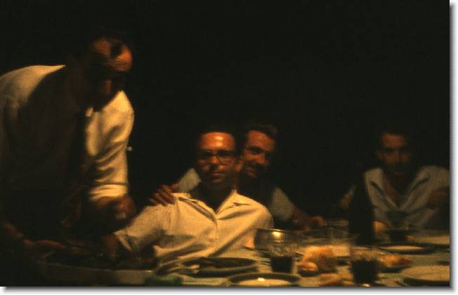 Clicca per scorrere le foto originali ingrandite