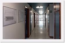 Corridor3_WestWing_wide * 3711 x 2322 * (900KB)